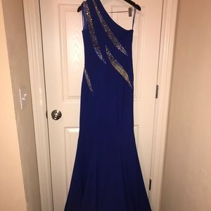 Mac Duggal evening dress